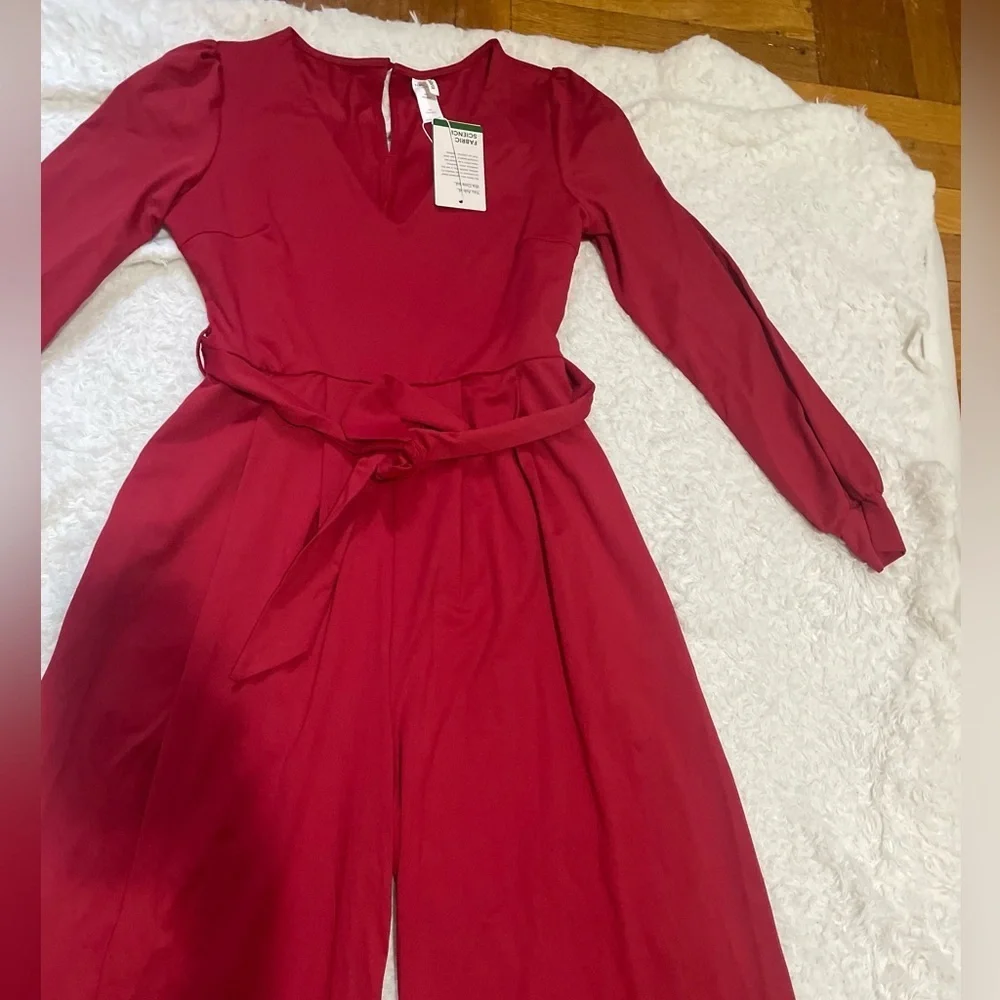 HALARA Deep Red V-Neck Jumpsuit